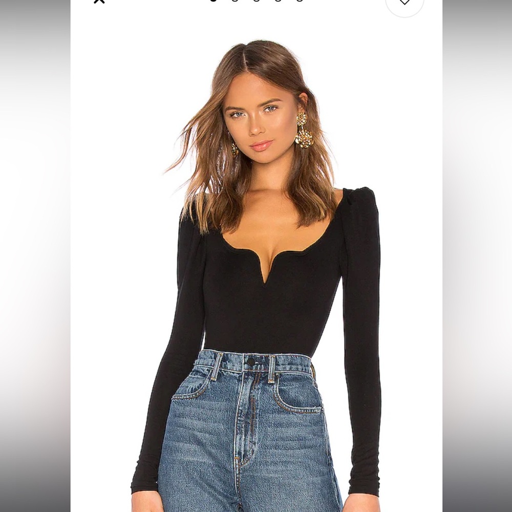 Sweetheart Bodysuit in Black
LPA